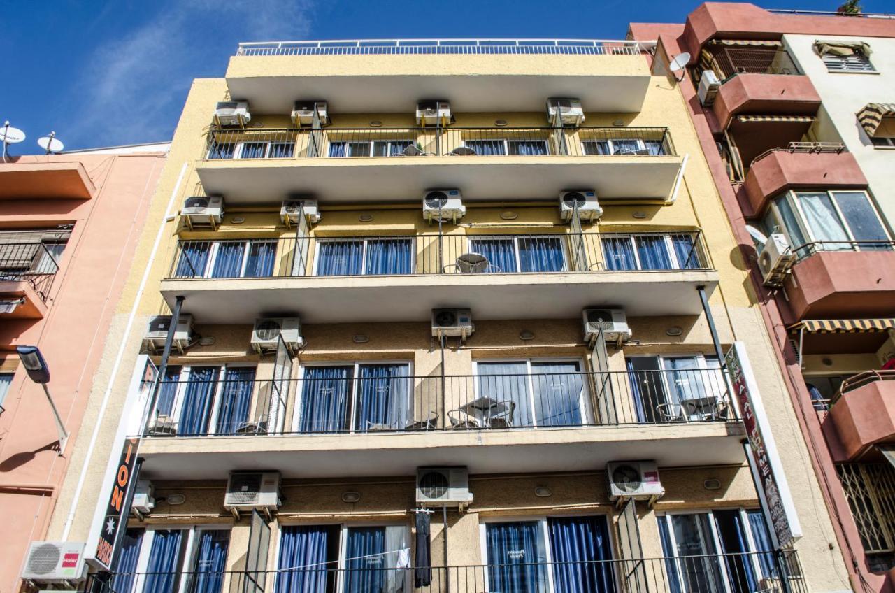 Pension Pardo Benidorm Eksteriør billede